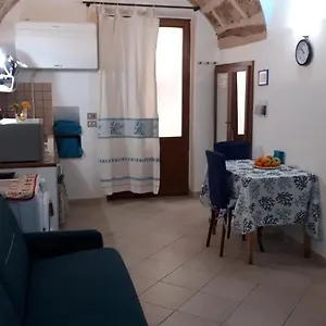 https://aura-apartment-alghero.in-sardinia.net